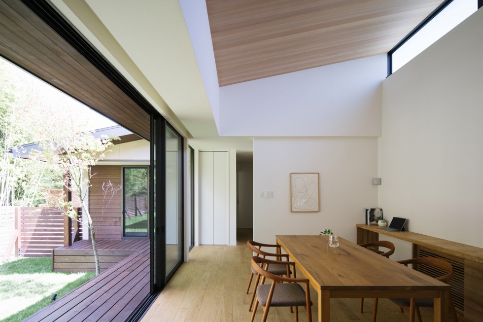 sloping-ceiling-with-planks.jpg